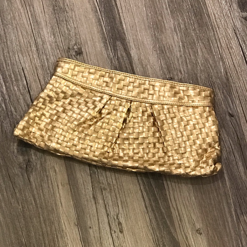 Gold Faux Leather Basket Weave Clutch | Evening Bag | Excellent Condition